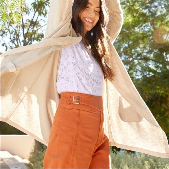 DONNI. Ribbed Sweater Coat Open Front Stretchy Ribbed Pockets Tan/Sand Color O/S - Picture 7 of 15